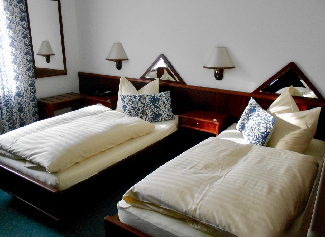 Hotel Froschkoenig Battenhausen Buitenkant foto